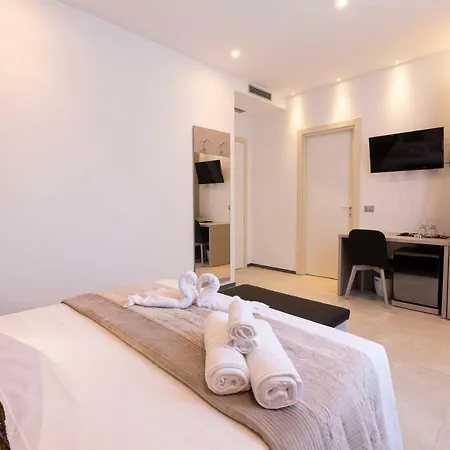 Millstone House Гостевой дом Специя