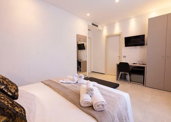 Millstone House Гостевой дом Специя