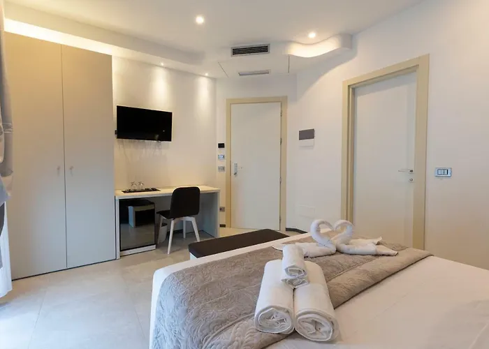 Millstone House 4* Специя