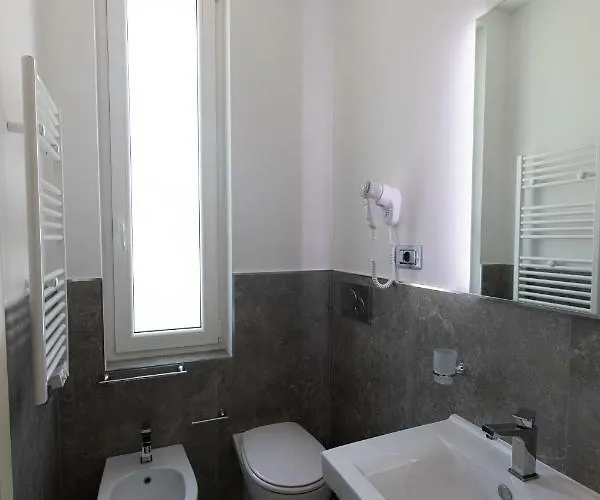 Гостевой дом Millstone House Специя