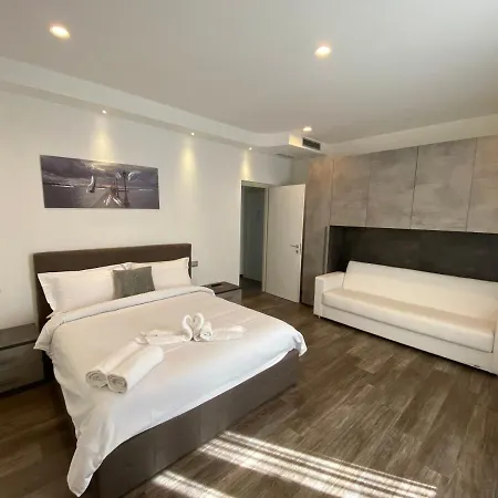 Millstone House 4* La Spezia